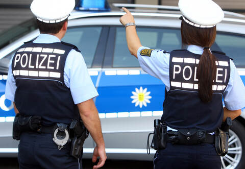 Der Unfall wurde durch einen Herzinfarkt am Steuer verursacht.