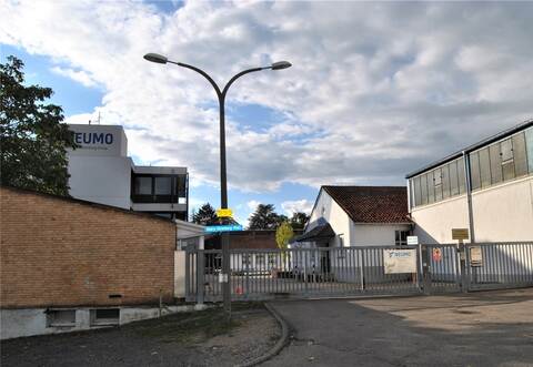 Das ehemalige Neumo-Gelände in Knittlingen steckt mitten im Bebauungsplanverfahren. Dort ist auch eine Blockbebauung vorgesehen.