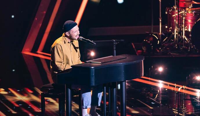 Lehrer Alessandro Pola von der Willy-Brandt-Realschule in Königsbach-Stein verzauberte mit seinem Auftritt bei "The Voice of Germany" Jury und Publikum gleichermaßen.