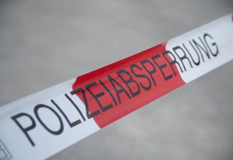 Polizeiabsperrung_Symbolbild