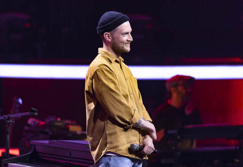 Lehrer Alessandro Pola von der Realschule in Königsbach-Stein kämpft in den "Battles" von "The Voice of Germany" um den Einzug in die nächste Runde.