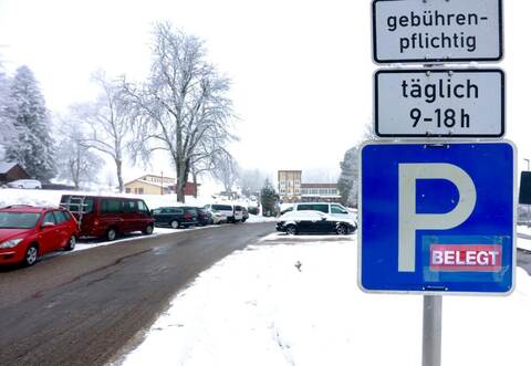 Die Anlage in Dobell füllt sich langsam aber sicher. In Kaltenbronn sind die Parkplätze bereits belegt.