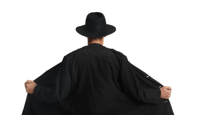 Ein Exhibitionist hat am Mittwochabend in Dürrmenz vier Kinder sexuell belästigt.