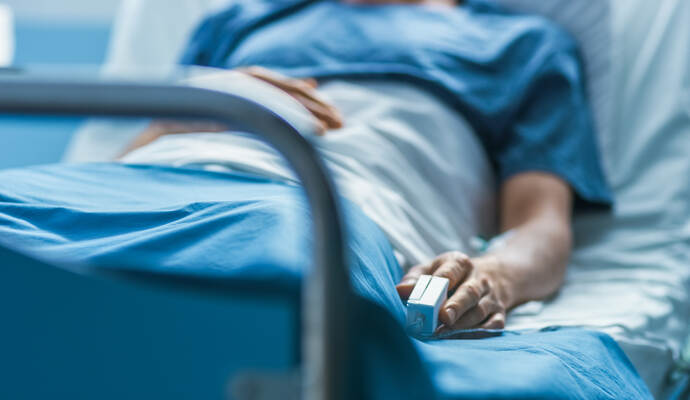 Durch die neue Verordnung gibt es leichte Lockerungen in der Besucherregelung. Die RKH Kliniken werden diese Regelungen ab dem zweiten Öffnungsschritt umsetzen.