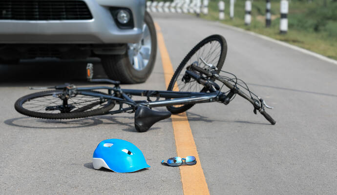 Gleich zwei Fahrradfahrer sind in den vergangenen Tagen bei Unfällen in Birkenfeld verletzt worden.