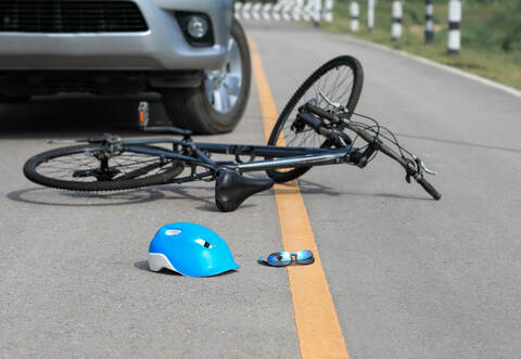 Gleich zwei Fahrradfahrer sind in den vergangenen Tagen bei Unfällen in Birkenfeld verletzt worden.
