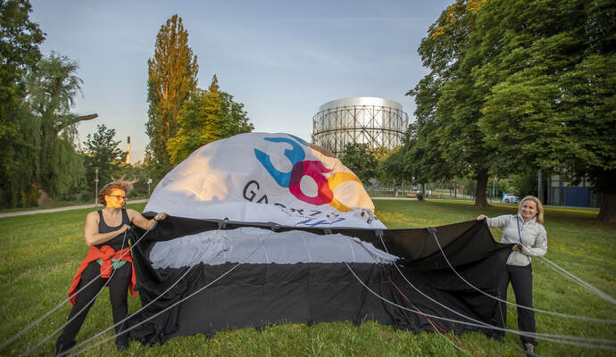 Gasometer Heißluftballon 