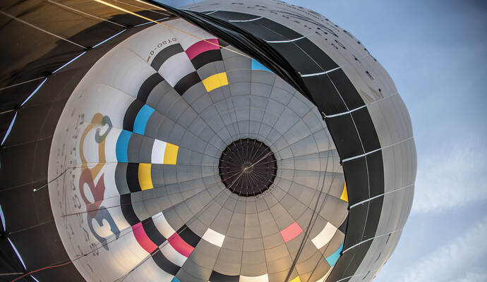 Gasometer Heißluftballon 