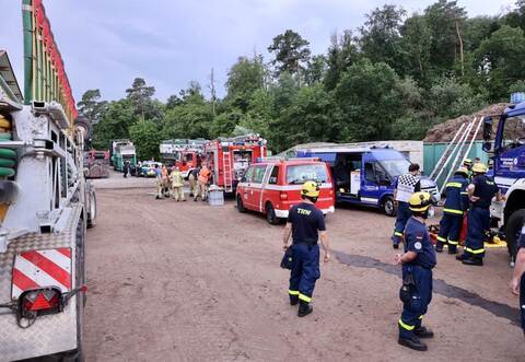 Großeinsatz in Nöttingen: Eine Person wurde am Mittwochnachmittag gesucht und mittlerweile leblos aufgefunden.