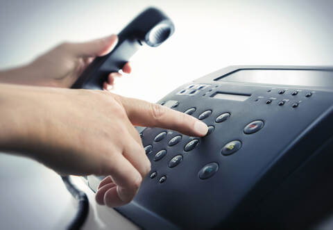 Erfolglos haben Betrüger in Keltern versucht, Menschen mit der Masche "falscher Polizist" übers Ohr zu hauen.