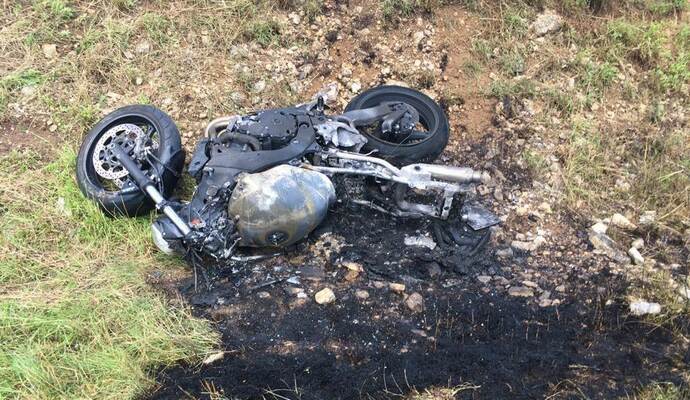 Bei einem Unfall bei Mönsheim wurde ein Motorradfahrer schwer verletzt. Bei einem Unfall bei Mönsheim wurde ein Motorradfahrer schwer verletzt.