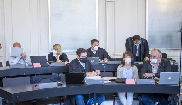 Prozess wegen gemeinschaftlichen Mordes