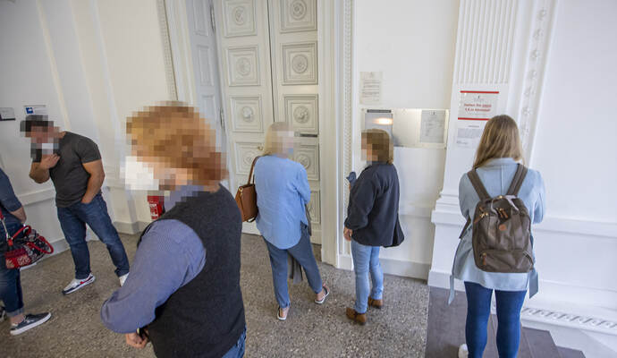 Auftakt Mordprozess Landgericht Karlsruhe