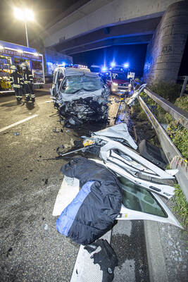 Schwerer VU BAB A8 PF-Ost Falschfahrer