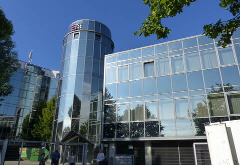 Die Außenstelle des Enzkreis-Jobcenters zieht am 14. Oktober von Mühlacker nach Eutingen um. Das Foto zeigt das neue Domizil Im Ludlein 6.