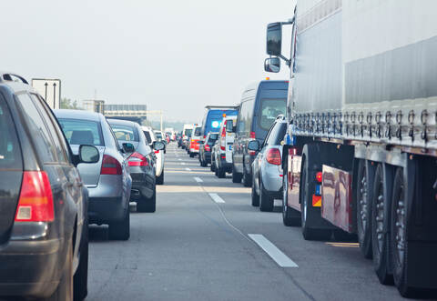 Wegen eines Unfalls staute sich der Verkehr auf der A8.