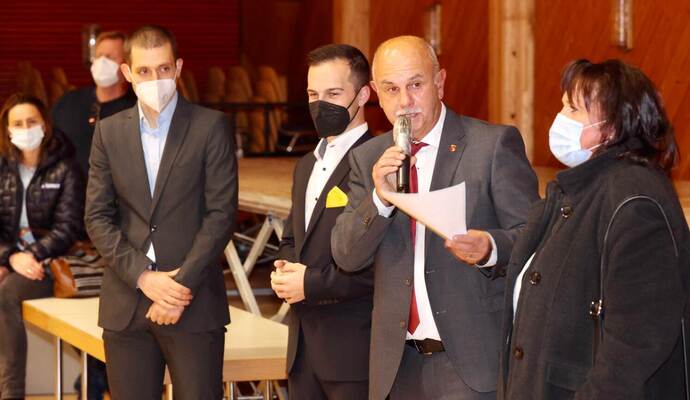 Eisingen hat an diesem Abend keinen neuen Bürgermeister. Eisingen hat an diesem Abend keinen neuen Bürgermeister.
