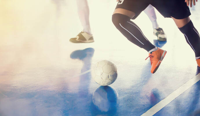 Dem Hallenfußball-Turnier in Mühlacker droht aufgrund von Corona die Absage.