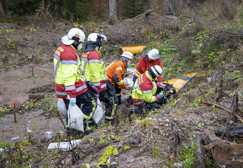 Neuenbürg Enz unbekannte Flüssigkeit 