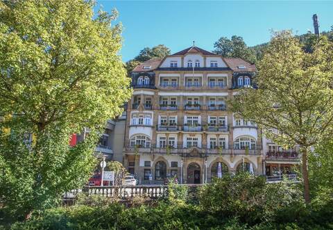 Wer macht das Rennen um das Rathaus in Bad Wildbad? Ihre Meinung ist gefragt.