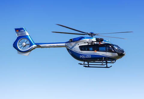 Polizei Hubschrauber Helikopter Eurocopter H145 Flughafen Stuttgart