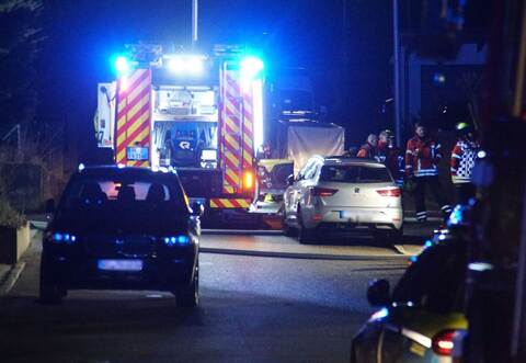 Niefern: Eine Bedrohungslage durch eine Person - SEK im Einsatz