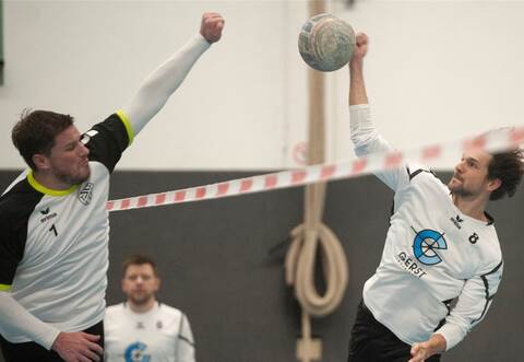 Der TV Hohenklingen (rechts) tut sich nach wie vor schwer in der zweiten Bundesliga Süd.