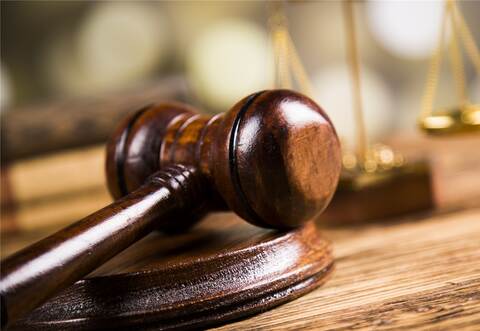 Weil er seinen Kontrahenten im Wald bei Ötisheim verprügelt hatte, musste sich ein 33-Jähriger vor dem Amtsgericht Maulbronn verantworten.