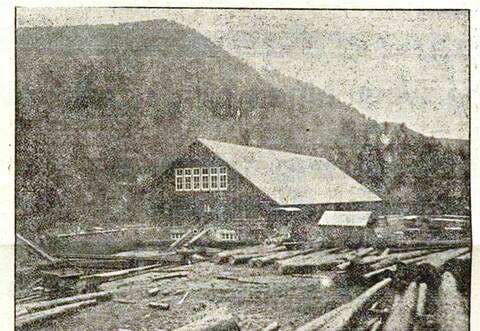 Nachdem die Windhof-Sägemühle im Mai 1938 abgebrannt war, konnte als Ersatz kaum zehn Monate später die Lautenhof-Sägemühle (Foto) in Betrieb genommen werden.