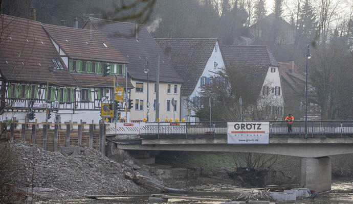 Herrenwaagbrücke Kreisverkehr Mühlacker