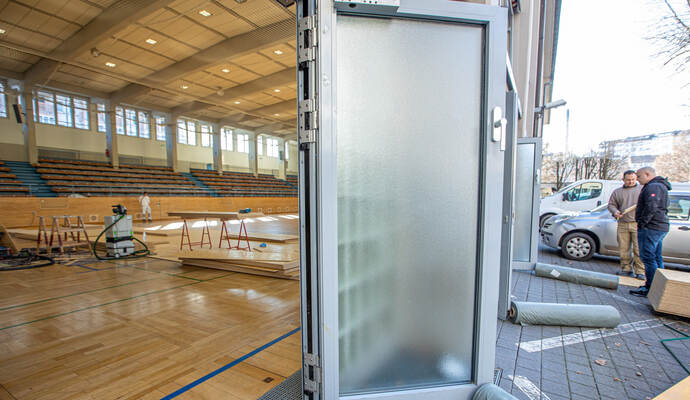 Jahnhalle Umbau Notunterkunft