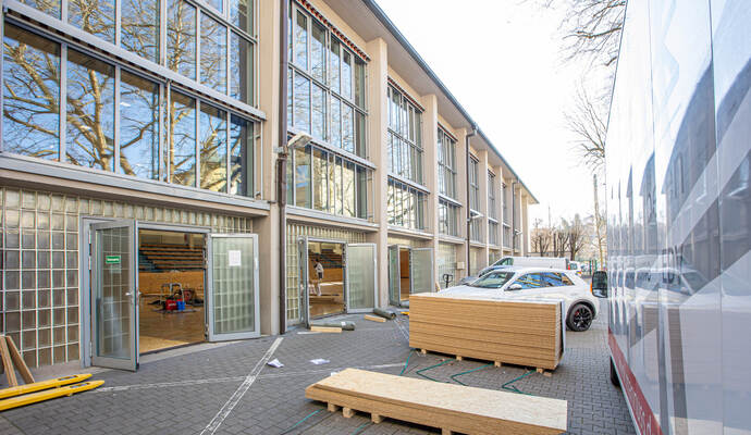 Jahnhalle Umbau Notunterkunft