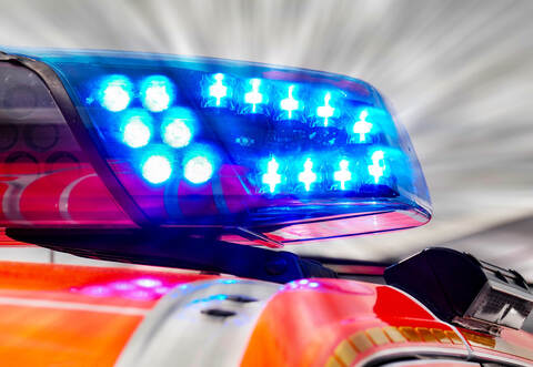 Einer der beiden beteiligten Autofahrer wurde schwer verletzt.