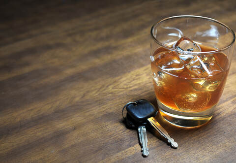 Eine 55-jährige Autofahrerin war am Mittwochabend mit über zwei Promille in Straubenhardt unterwegs.