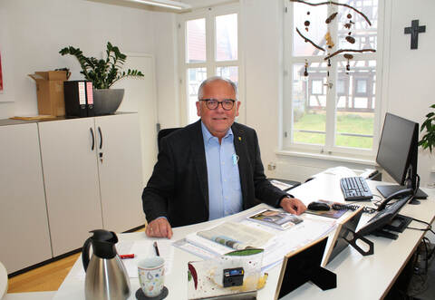 Norbert Holme will sein Büro räumen. Bei der Bürgermeisterwahl in Ölbronn-Dürrn tritt er nicht mehr an.
