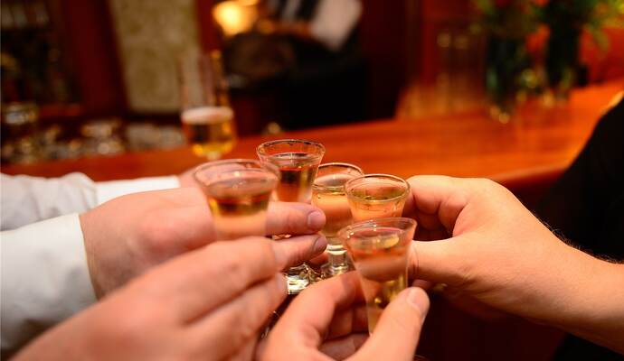 Eine Gruppe Menschen hat im Dezember 2020 in einer Gaststätte in Knittlingen trotz Corona-Beschränkungen eine Party gefeiert.