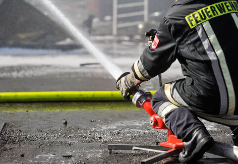 Nach kurzer Zeit hatten die Einsatzkräfte der Feuerwehr den Brand wieder unter Kontrolle.