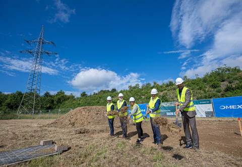 Spatenstich Pilotprojekt Transnet 380KV Leitung