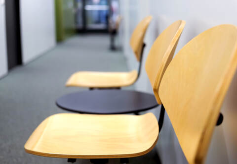 Im Polizeiposten Schömberg werden vorübergehend feste Sprech- und Öffnungszeiten ein.