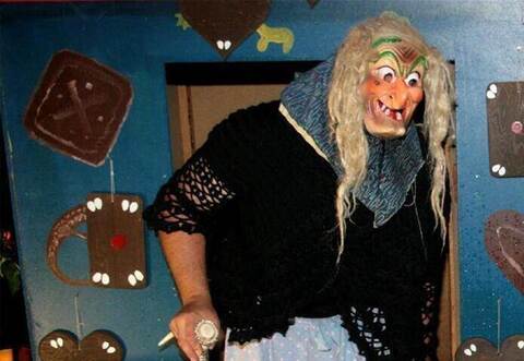 Zum Fanfarenklang werden am Samstag um 20 Uhr und Sonntag um 18 Uhr bekannte Märchengestalten wie Rapunzel, Schneewittchen, Aschenputtel, aber auch das Dschungelbuch mit musikalischer Liveuntermalung, Max und Moritz sowie viele andere zum Leben erweckt.