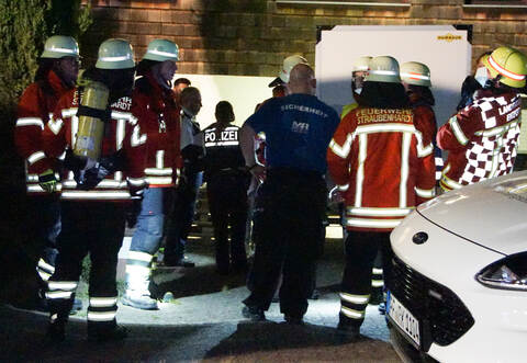 Neben Feuerwehr und Polizei war am Freitagabend auch der Rettungsdienst in Conweiler im Einsatz.