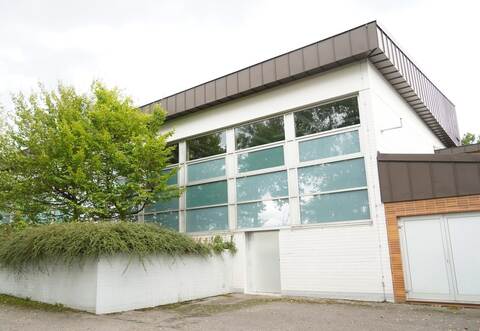 Längst nicht mehr auf dem aktuellen Stand: Dass sich an der Kirchbergsporthalle etwas ändern muss, darüber war sich der Gemeinderat einig. Doch wie das konkret aussehen soll, ist immer noch offen.
