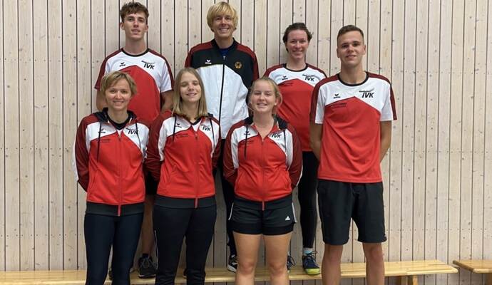 Die Kieselbronner Ringtennis-Spieler um Bundestrainer Timo Hufnagel (hintere Reihe Mitte) freuen sich auf die WM 2023.