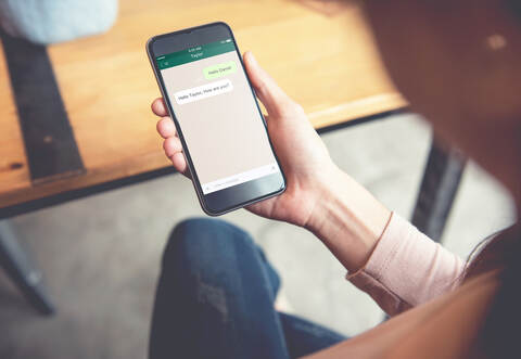 WhatsApp-Betrüger haben erneut in der Region zugeschlagen.