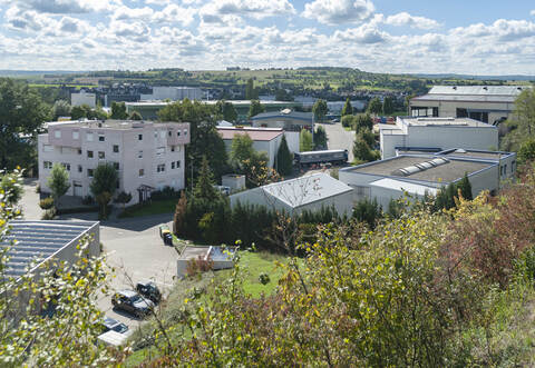 „Mit der Faust in der Tasche“ genehmigt der Illinger Gemeinderat im Gewerbegebiet „Schweichling“ den Bau eines Vertriebszentrums.