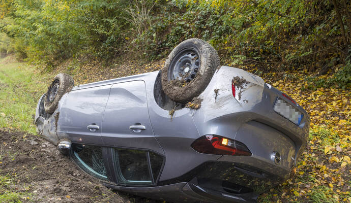Unfall B10 Remchingen Pfinztal