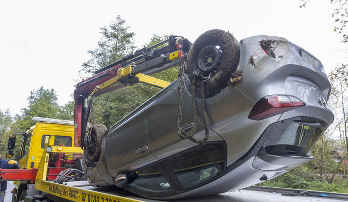 Unfall B10 Remchingen Pfinztal
