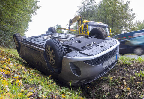 Unfall B10 Remchingen Pfinztal