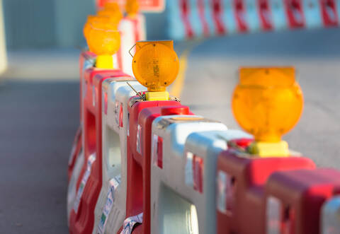 Die Arbeiten an der Fahrbahn und an den Gehwegen in der Straße „Unterm Berg“ in Mühlacker sollen am Freitag, 4. November, beendet sein.