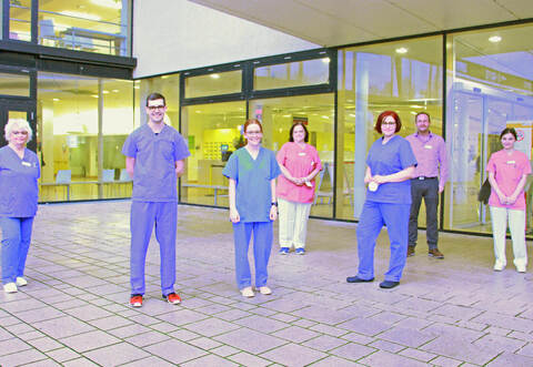 Die neuen Kolleginnen und Kollegen des KIZE Maulbronn wurden von den Teams der Kinderstation und Kindertagesklinik am Helios Klinikum sofort in ihrer Mitte aufgenommen.